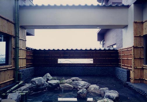 �j�b�g�N��Q�r���뉀